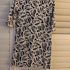 EUC, Lilly Pulitzer, worn once, XS, Navy & White dress